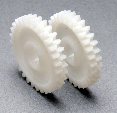 Plastic gear