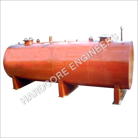 Fuel Storage Tank - SS304, 10kl to 35kl Capacity , Leak Proof, Corrosion Resistant, Low Maintenance, Fine Finish, Standard Size, Orange Color