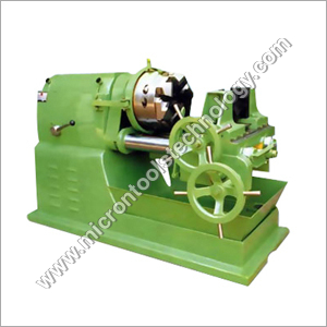 Pipe Threading Machine