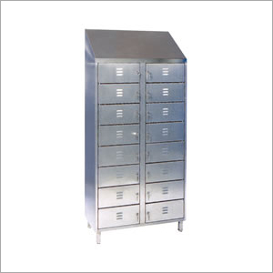 Shoe Lockers (16 Compartments)