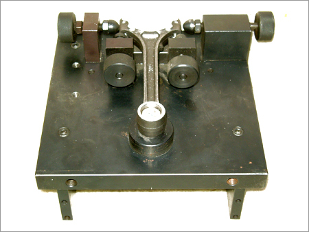 Connecting Rod Fixture