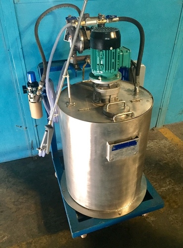 Lubricant Spray Tank Power Source: Electric