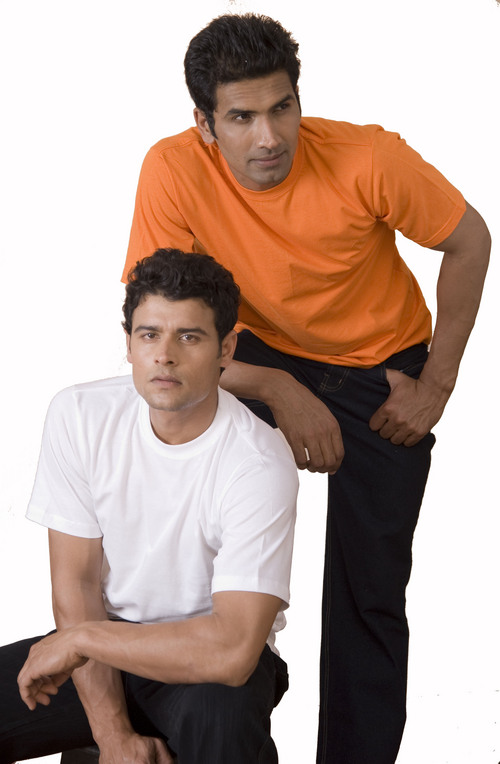 BASIC ROUND NECK