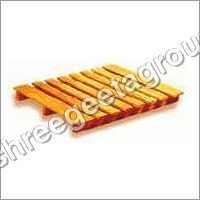 Industrial Wooden Pallets - Wooden Material, Different Sizes Available, Brown Color | 2-way Entry, High Strength, Termite Resistant, Ideal For Cargo Handling