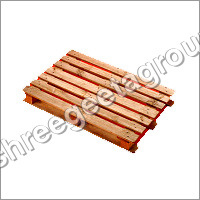Double Faced Four Way Pine Wood Pallets