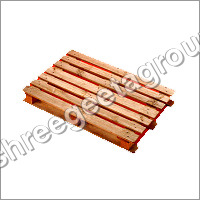 Four Way Pine Wood Pallets