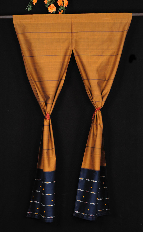 Curtain