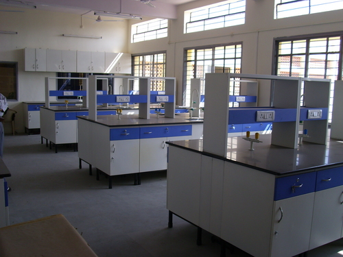 Island Table Manufacturer / Exporters