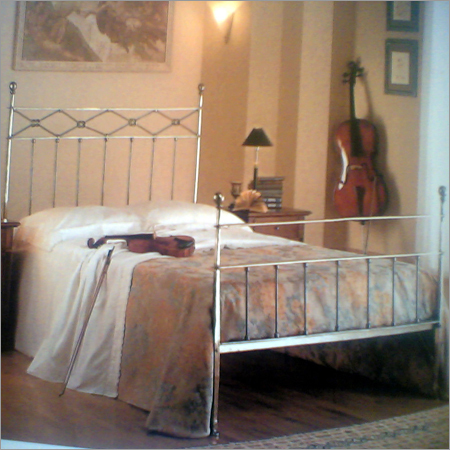 Steel Bed