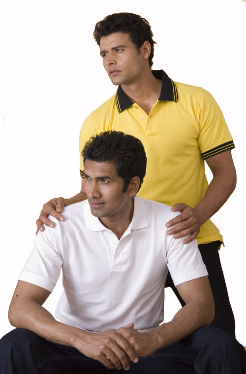 POLO T-SHIRT