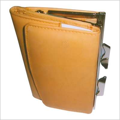 Leather Wallet Purse - Genuine Leather, 4x3x1 Inches, Beige | Snap Clasp, Multiple Pockets, Compact Size