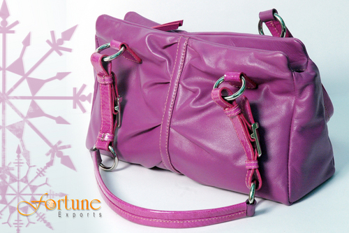 Leather Ladies Shoulder Bag