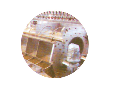 Pressurised And Hydraulic Head Box