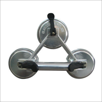 Glass suction plates