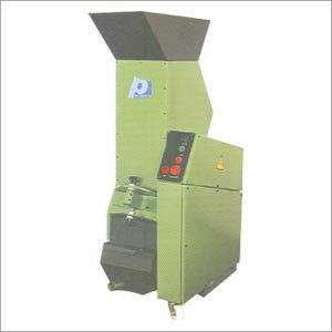 Crushing Machines PROTECH 15 Series - High Capacity 30-350 kg/hour | Low Speed Granulators, Manual & Robotic Feed, Durable Design, Easy Operation