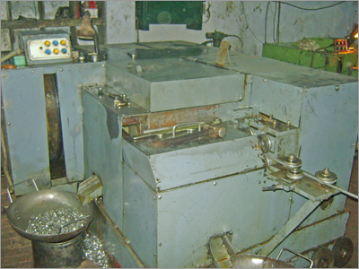 WORKING UNIT