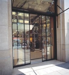 Sliding Doors