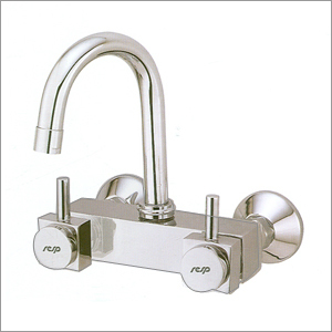 Sink Mixer with Swivel Spout