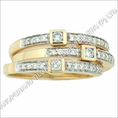 Diamond Studded Ring Excellent