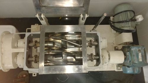 Industrial Laboratory Sigma Mixer Kneader Capacity: 10 Liters Ton/Day