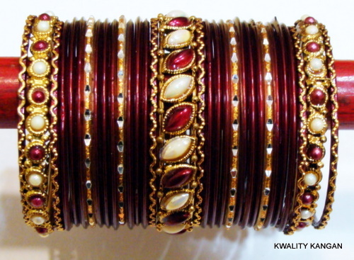 Gold Bangles Set