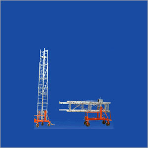 TILTABLE EXTENSION LADDER