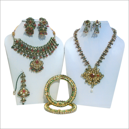 Kundum Fashion Jewellery