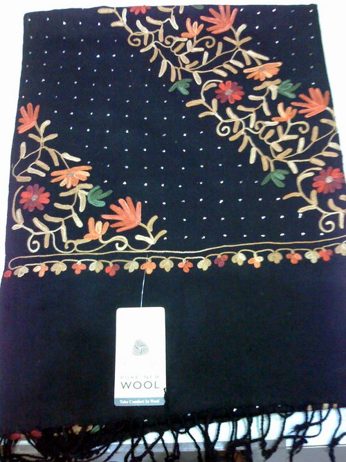 Woolen Embroidered Stole