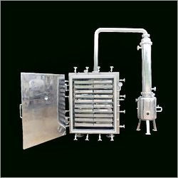 Vacuum Tray Dryer