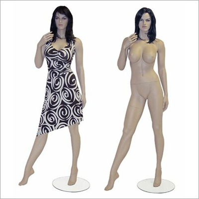 Female Mannequin With Wig