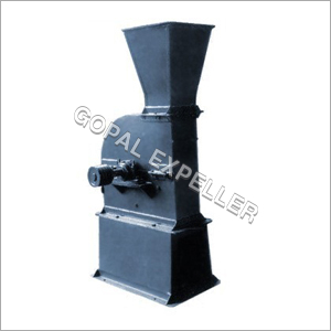 Copra Cutter