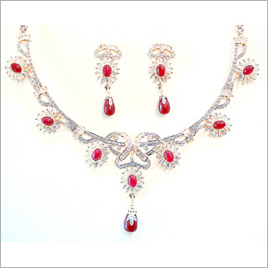 Artificial Necklace