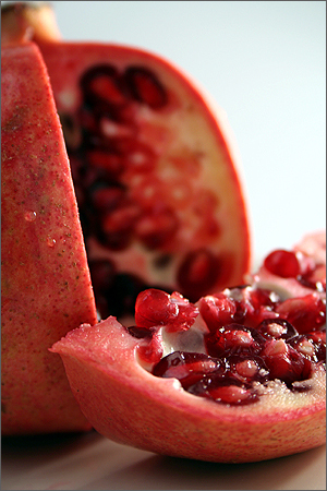 POMEGRANATE
