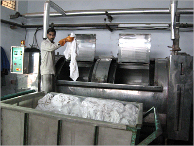Garments Dying Machine