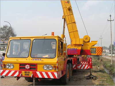 Truck Mounted Crane Hiring Service