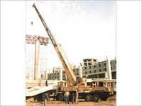 Grove Crane Rental Services - GROVE 375