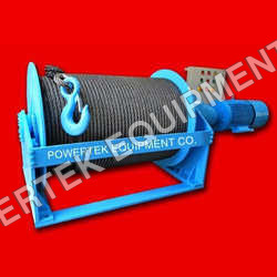 Electric winch with control panel