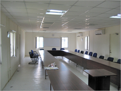 Pre-fabricated Boardroom Structures