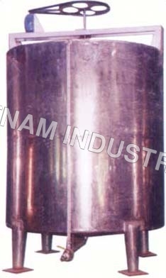 Steel Blending Tanks