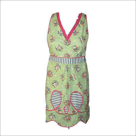 Full Coverage Apron By RED ROSES INTERNATIONAL