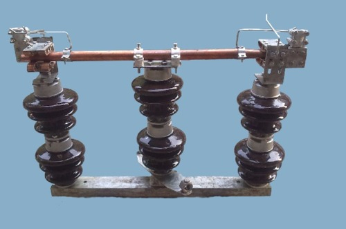 33 KV Isolator