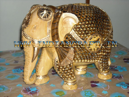 Wooden Elephant Undercut with antique finish