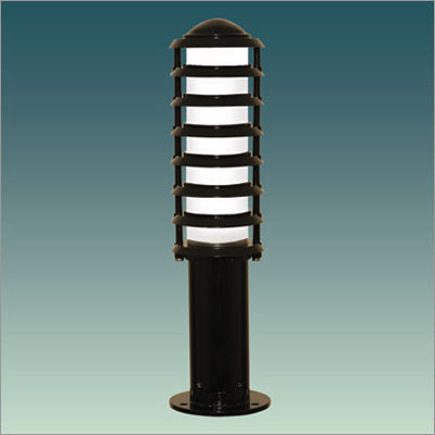 DECORATIVE OUTDOOR LIGHTS