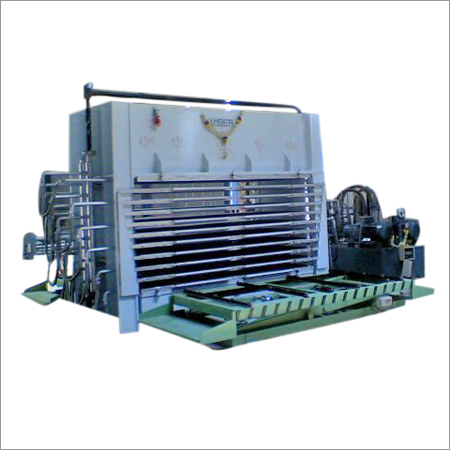 Plywood Making Machine (640 Tonnes)
