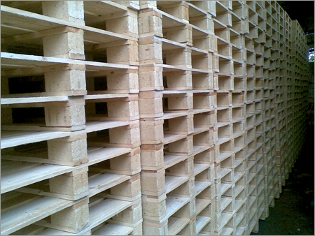 4 Way Wooden Pallets