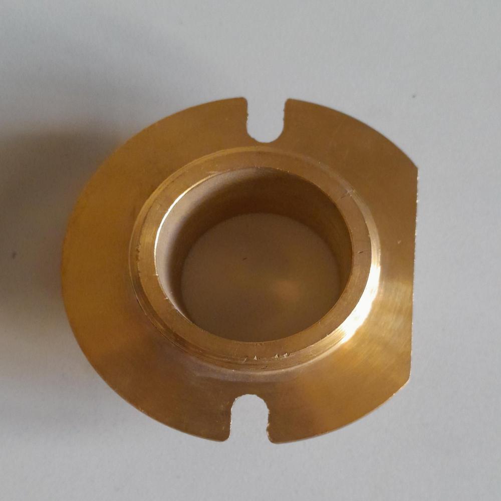 Brass Flange Type Cable Gland - Color: Golden