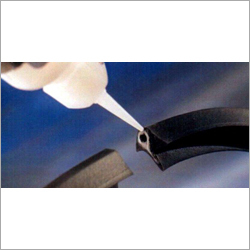 Instant Self Adhesive