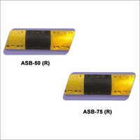 Rubber Speed Bump - 250x350x50 Mm | Uv, Moisture & Temperature Resistant, Instant Installation, Skid Resistant Base, Yellow/black Visibility