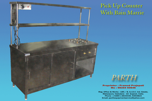 Pick up counter with Bain marie