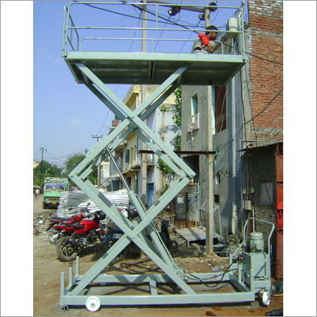 High Travel Triple Lift Tables